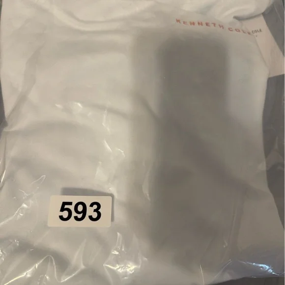 Kenneth Cole Classic White Tee - Picture 6 of 6